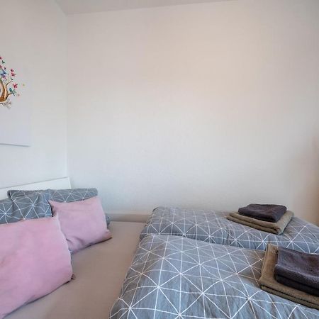 Moderne Eg-Wohnung In Sudenburg Mit Parkplatz, Top Anbindung マクデブルク エクステリア 写真