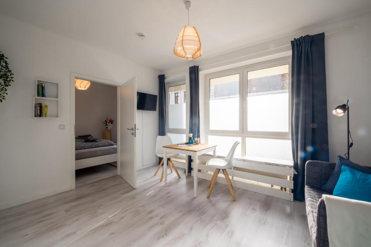 Moderne Eg-Wohnung In Sudenburg Mit Parkplatz, Top Anbindung マクデブルク エクステリア 写真