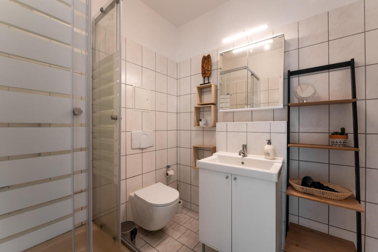 Moderne Eg-Wohnung In Sudenburg Mit Parkplatz, Top Anbindung マクデブルク エクステリア 写真