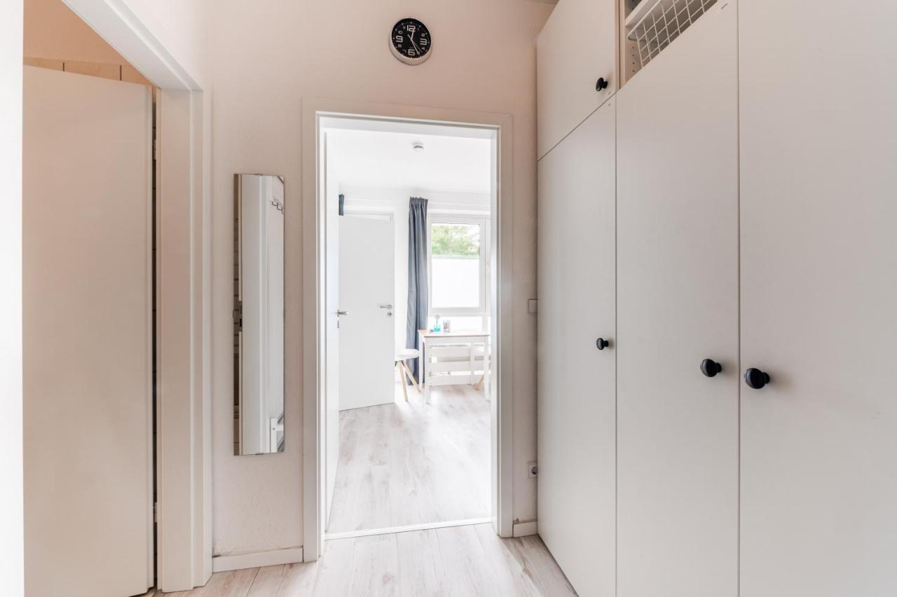Moderne Eg-Wohnung In Sudenburg Mit Parkplatz, Top Anbindung マクデブルク エクステリア 写真